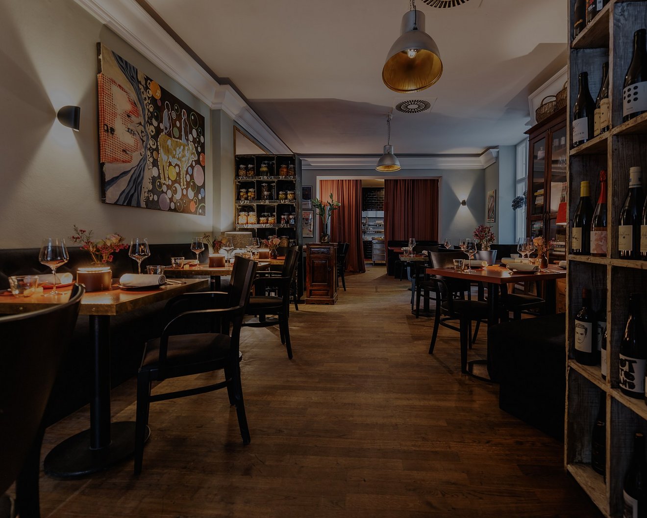 Gastraum des QUI31 in Berlin-Charlottenburg